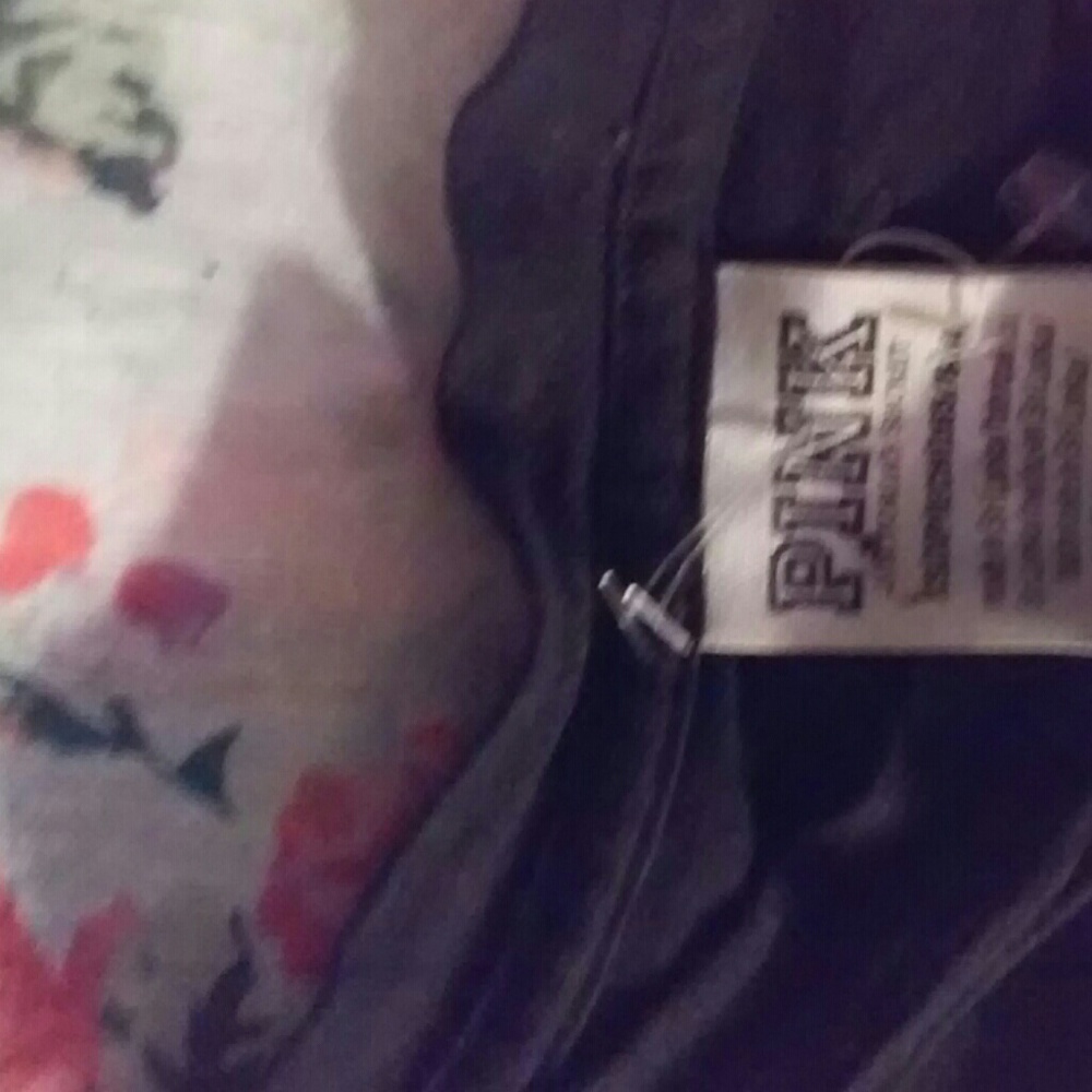 Pink outfit - Picture 2 of 4